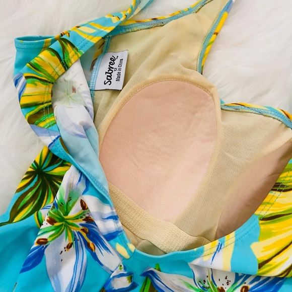 Vintage Sabree One Piece Swim Suit - Picture 5 of 5